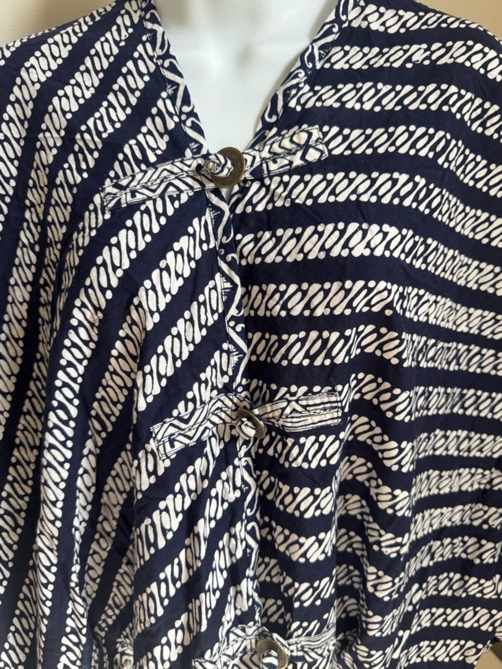 d’keys Navy & White Patterned Button-Pincho Top - Picture 2 of 6